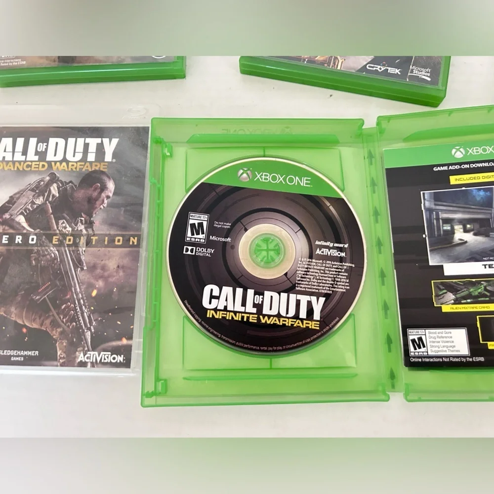 Xbox One Call of Duty Gears of War 4 Titan Fall Rise Son of Rome CD Video Games